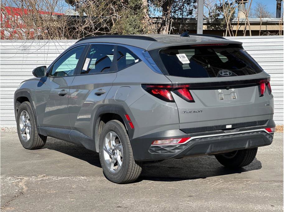 Used 2024 Hyundai Tucson SEL image 2