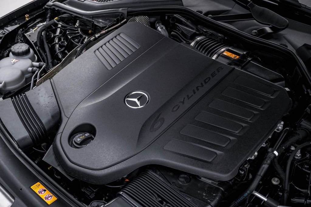 Used 2025 Mercedes-Benz E 450 4MATIC All-Terrain Wagon image 31