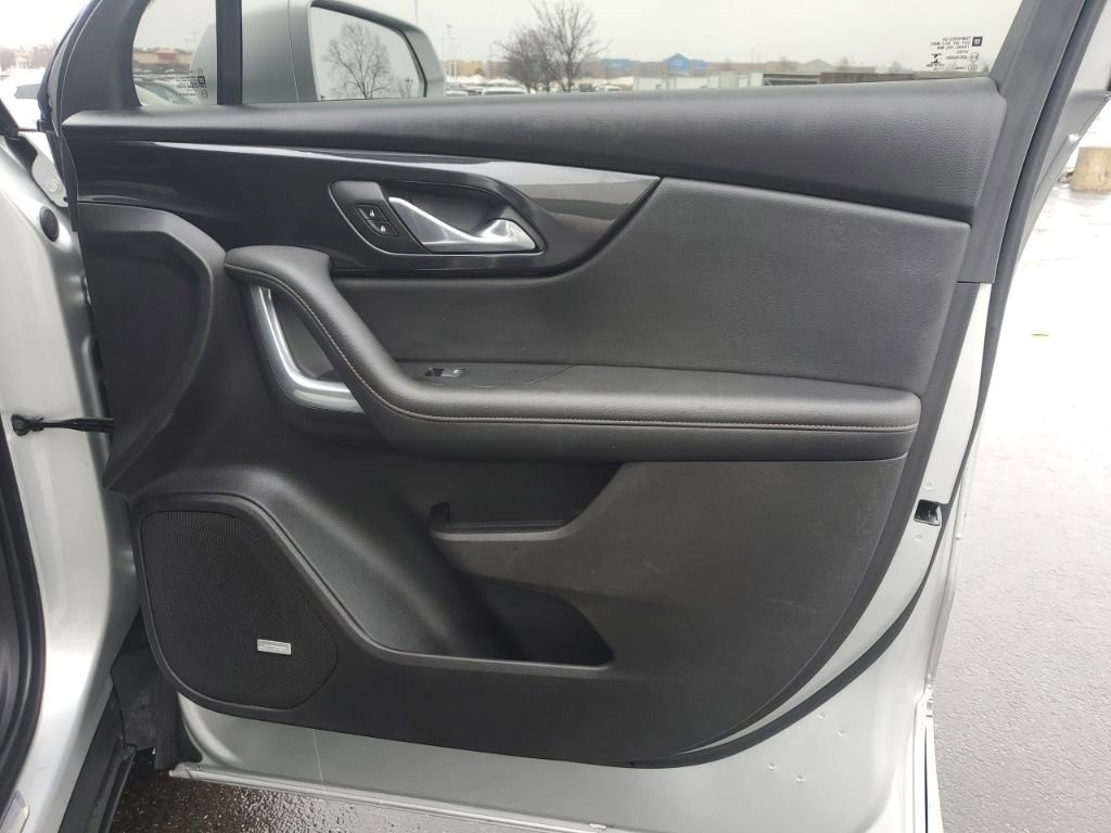Used 2020 Chevrolet Blazer Premier w/ Driver Confidence II Package image 21