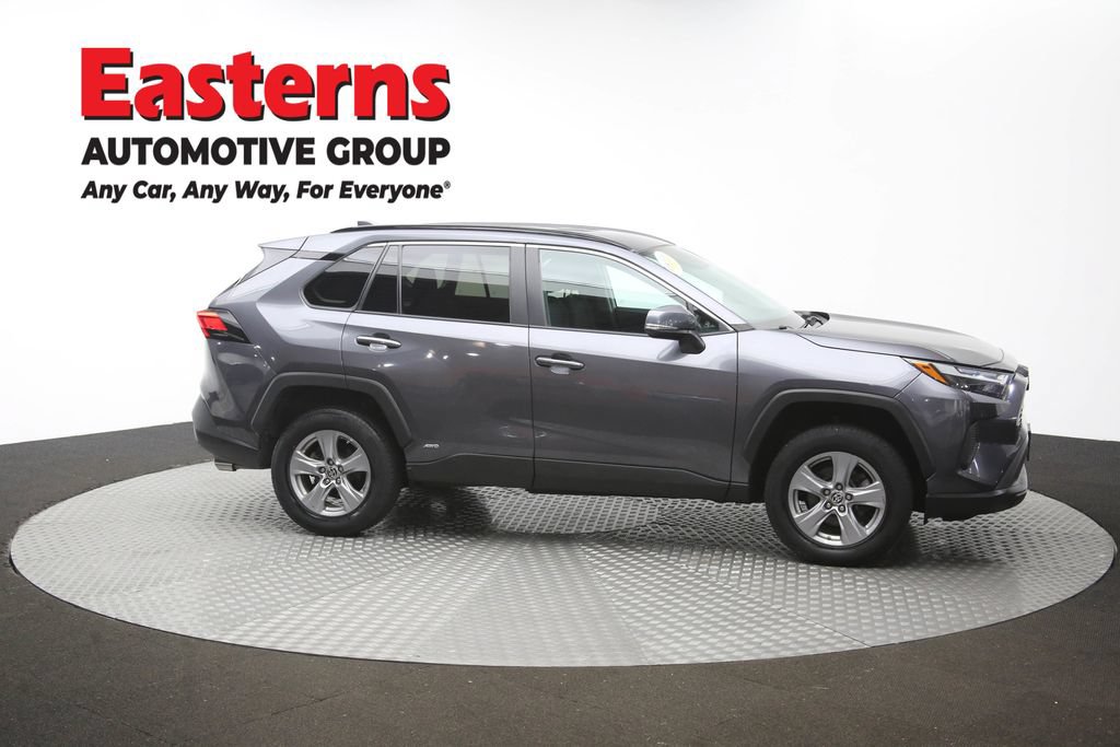 Used 2023 Toyota RAV4 LE AWD/4WD image 46