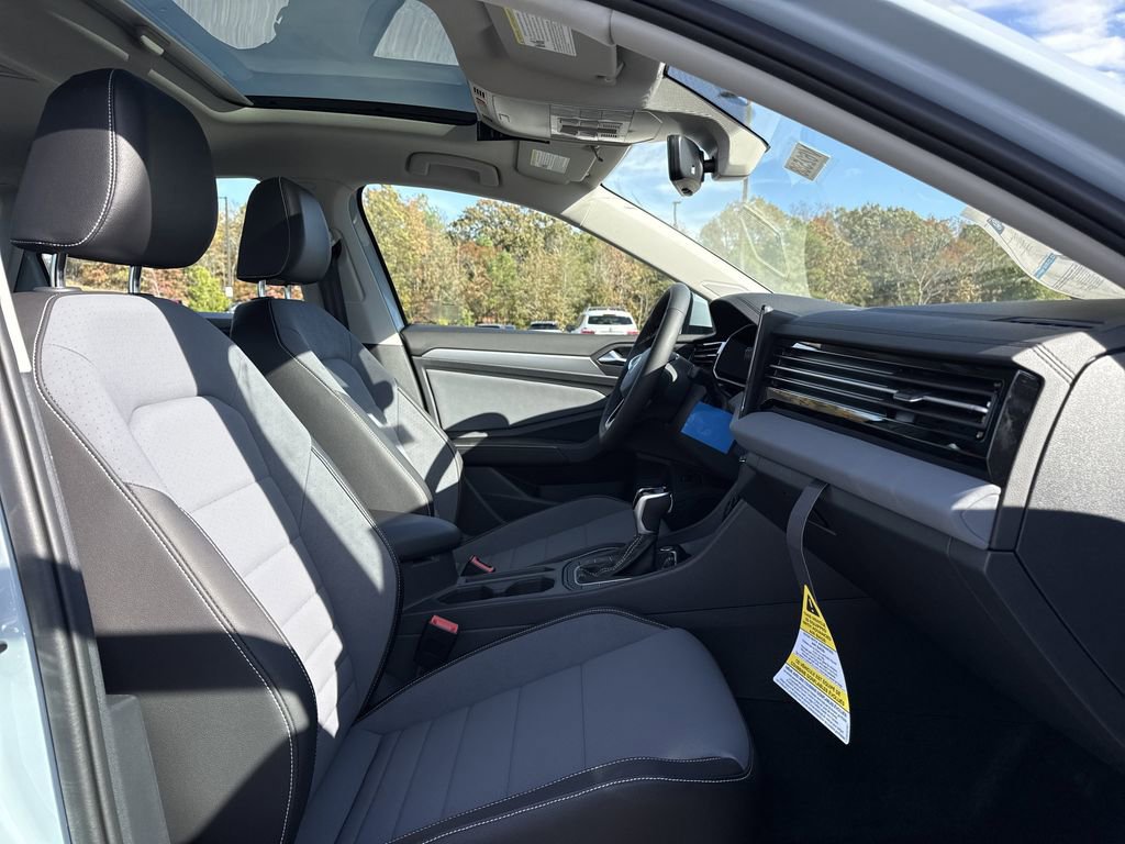 New 2026 Volkswagen Jetta SE image 19