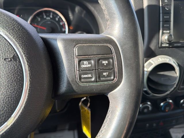 Used 2015 Jeep Wrangler Unlimited Sahara w/ Connectivity Group image 19