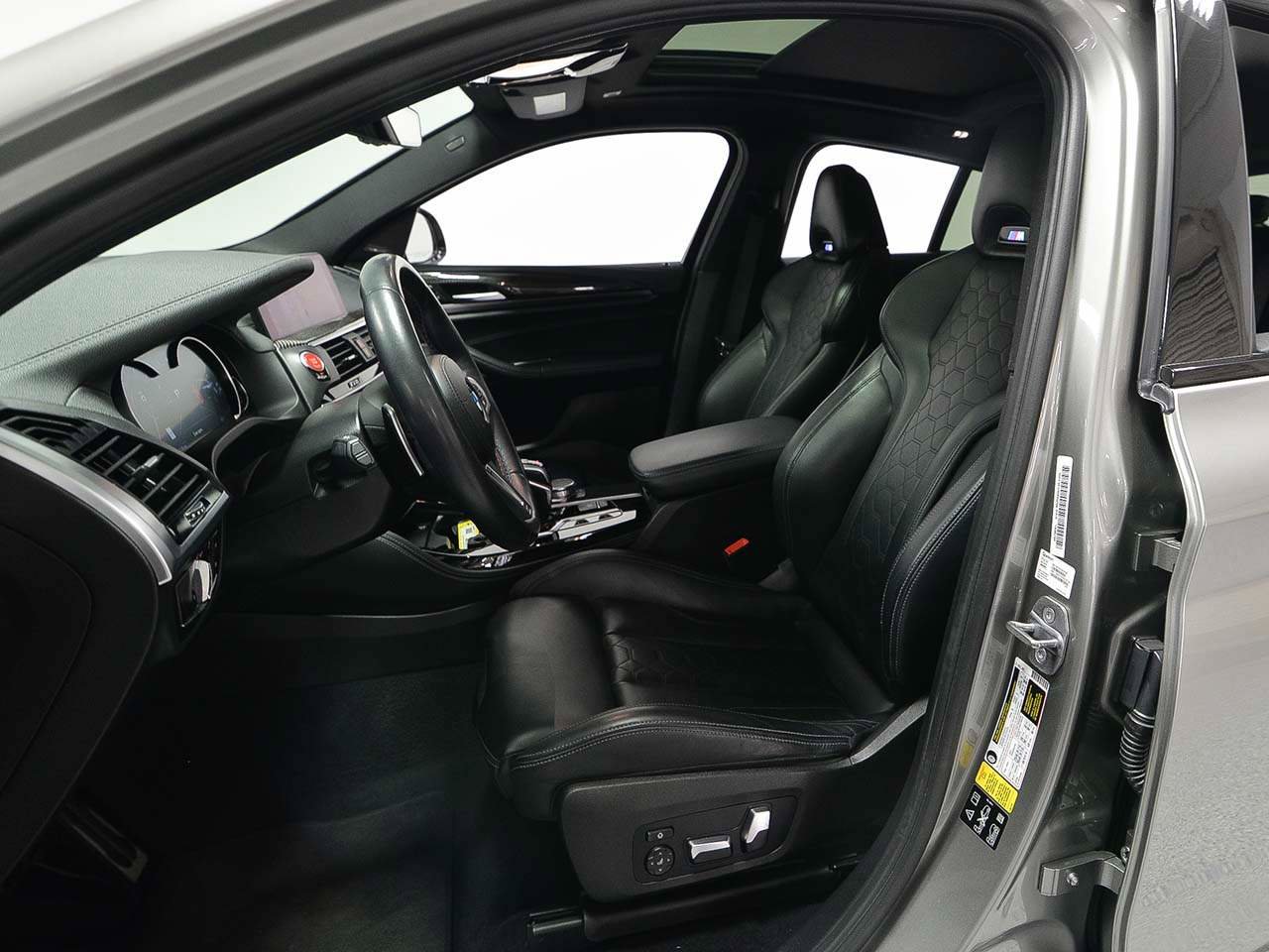 Used 2020 BMW X4 M w/ Executive Package image 8