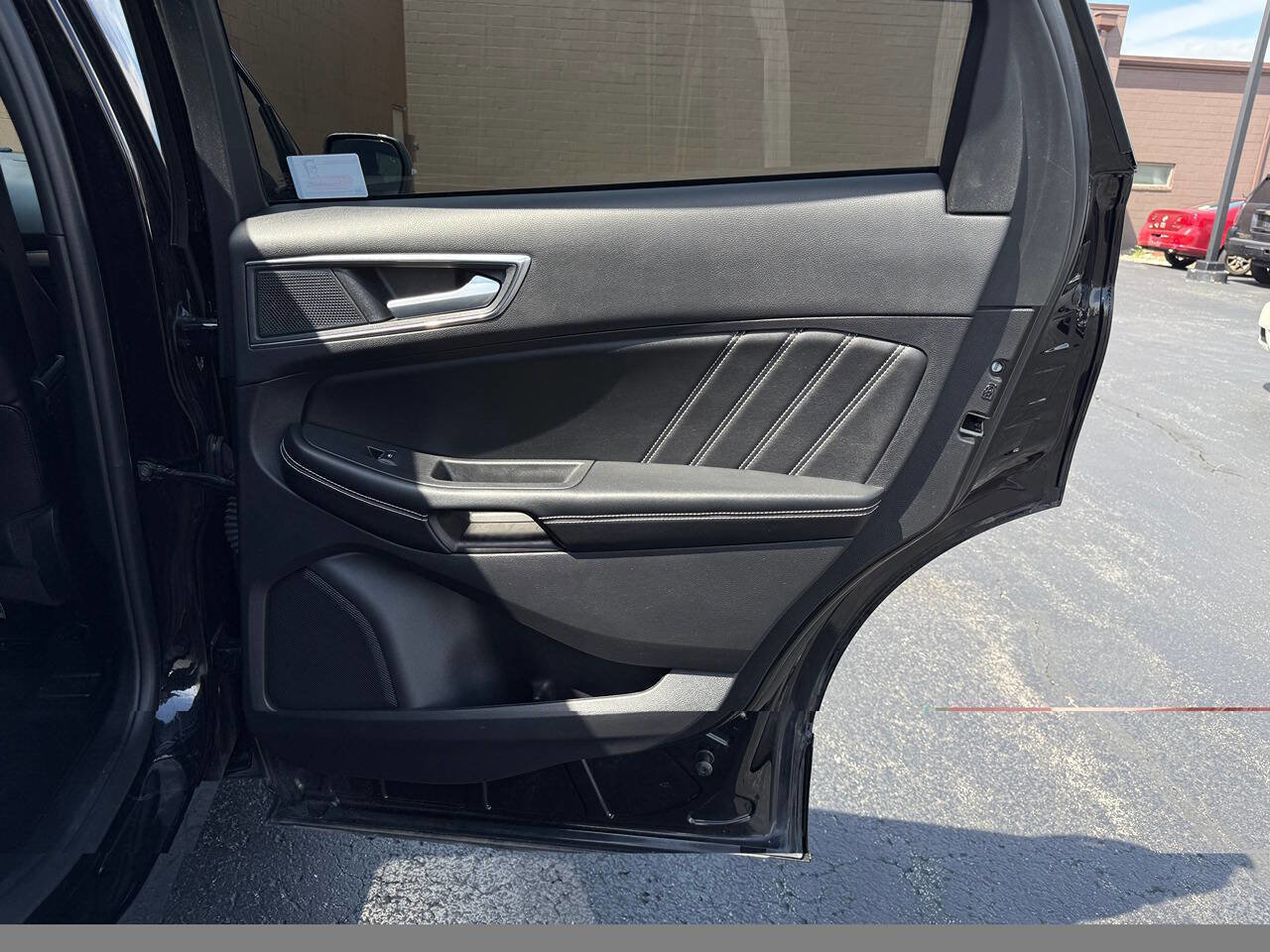 Used 2021 Ford Edge ST image 22