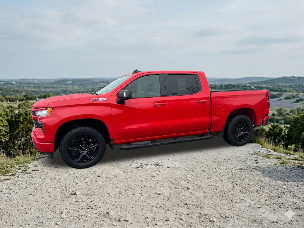 Used 2023 Chevrolet Silverado 1500 RST w/ Convenience Package II AWD/4WD image 4