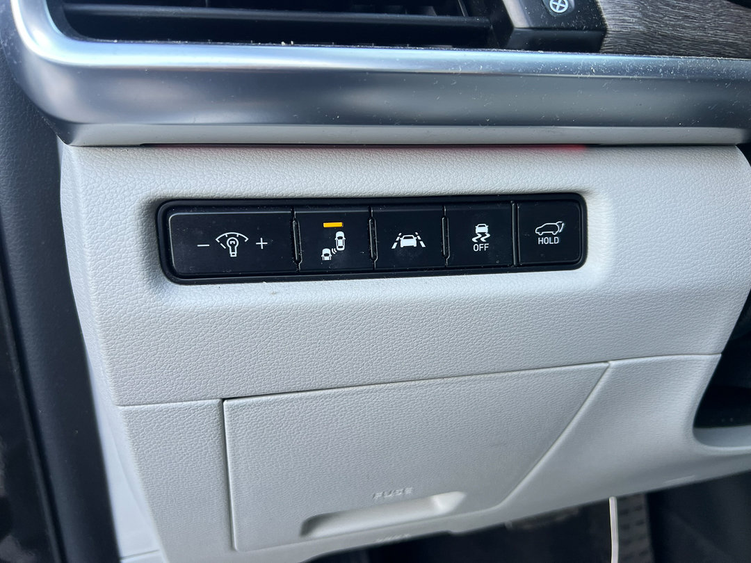 Used 2022 Kia Telluride SX w/ SX Prestige Package image 19