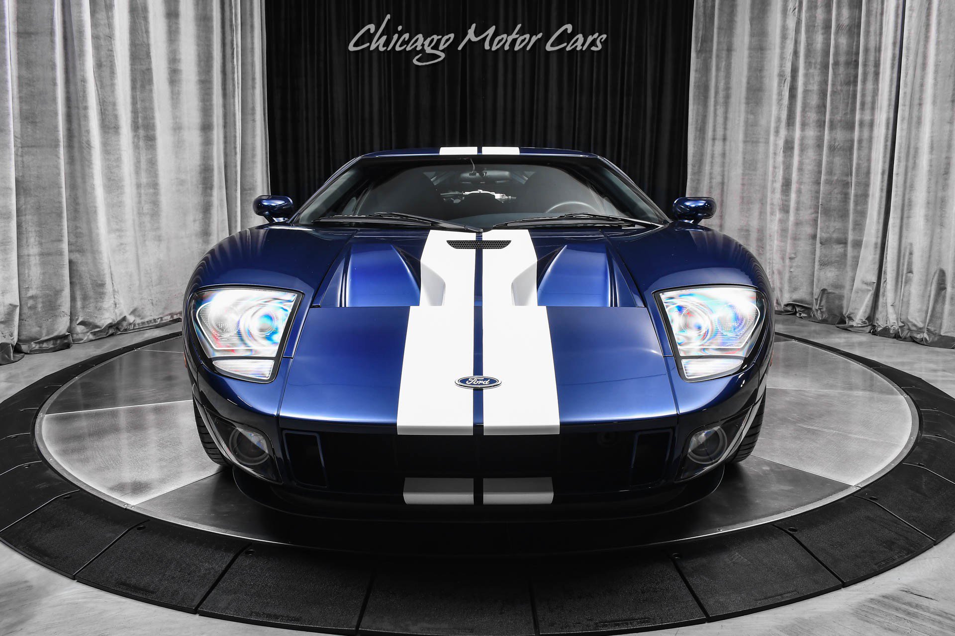 Used 2005 Ford GT image 7