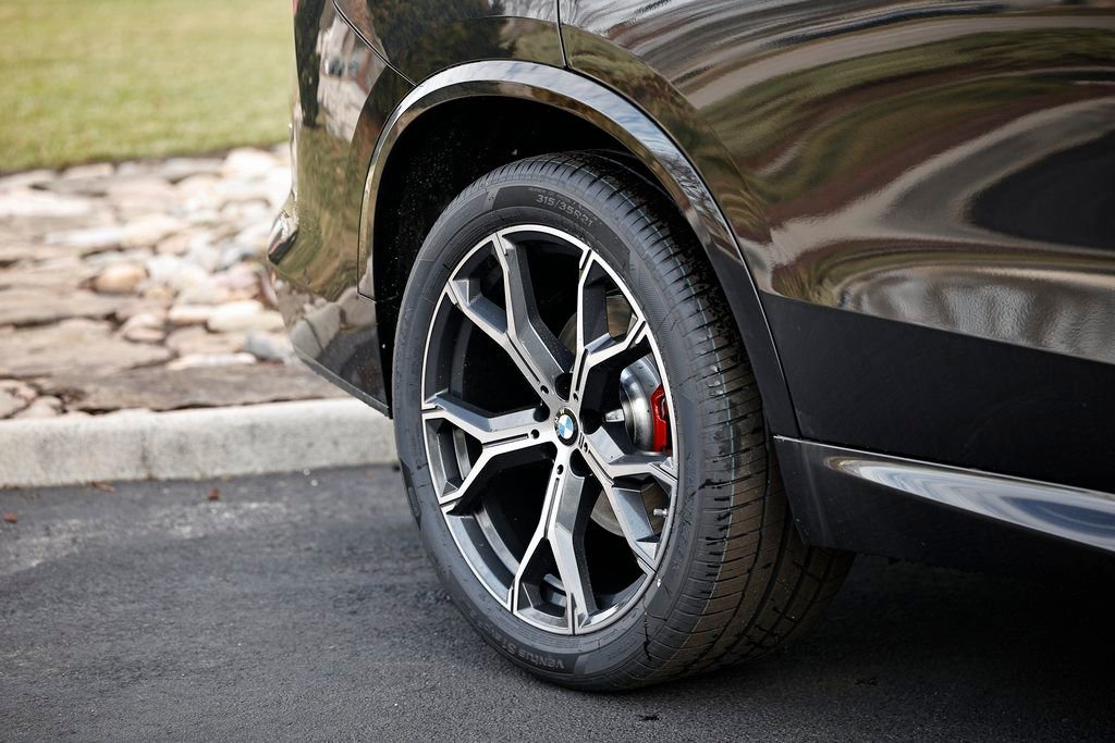 New 2026 BMW X5 xDrive40i w/ M Sport Package image 6