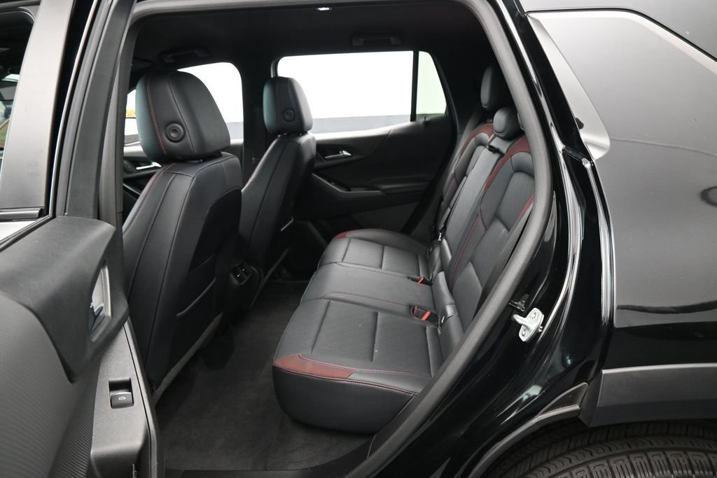 Used 2025 Chevrolet Equinox RS FWD image 31