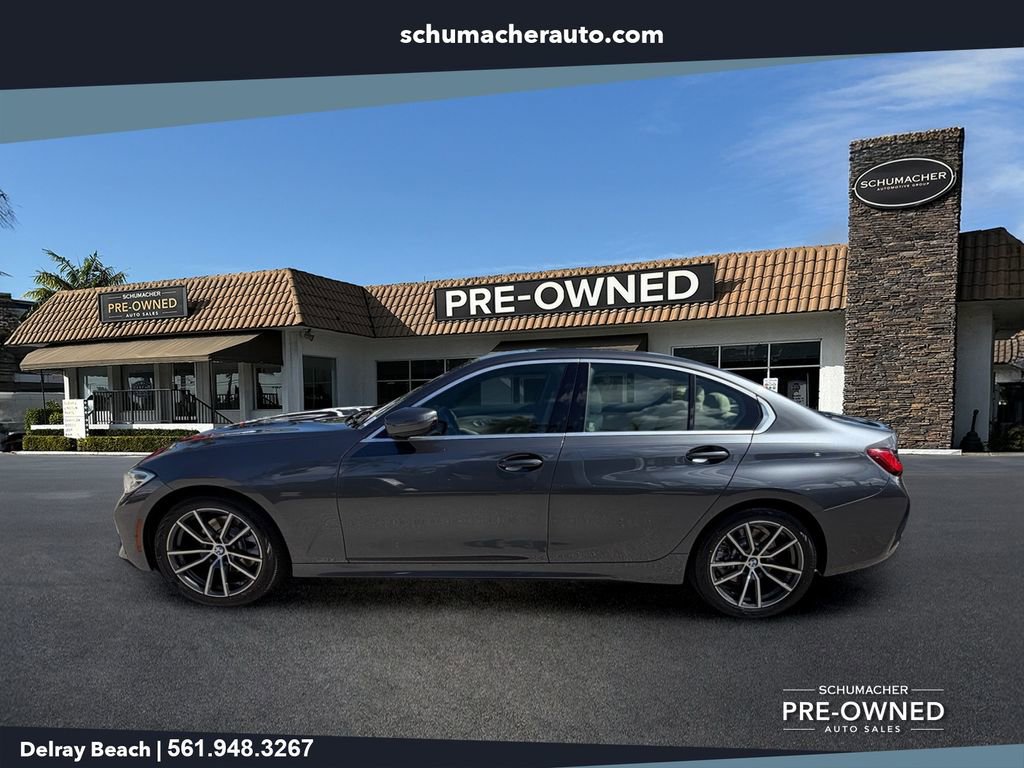 Used 2020 BMW 330i Sedan w/ Convenience Package RWD image 4