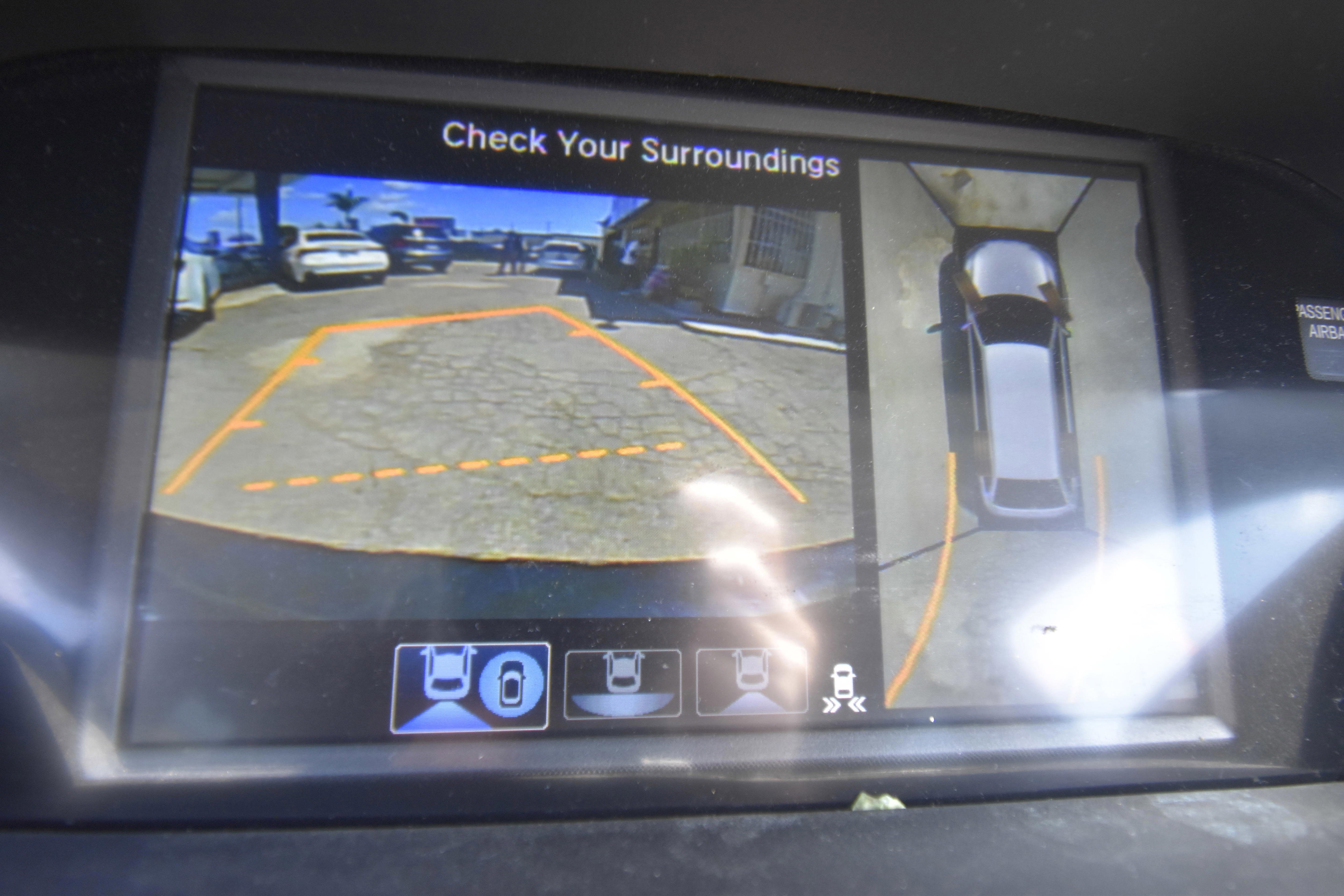 Used 2017 Acura MDX Sport Hybrid w/ Advance Pkg image 8