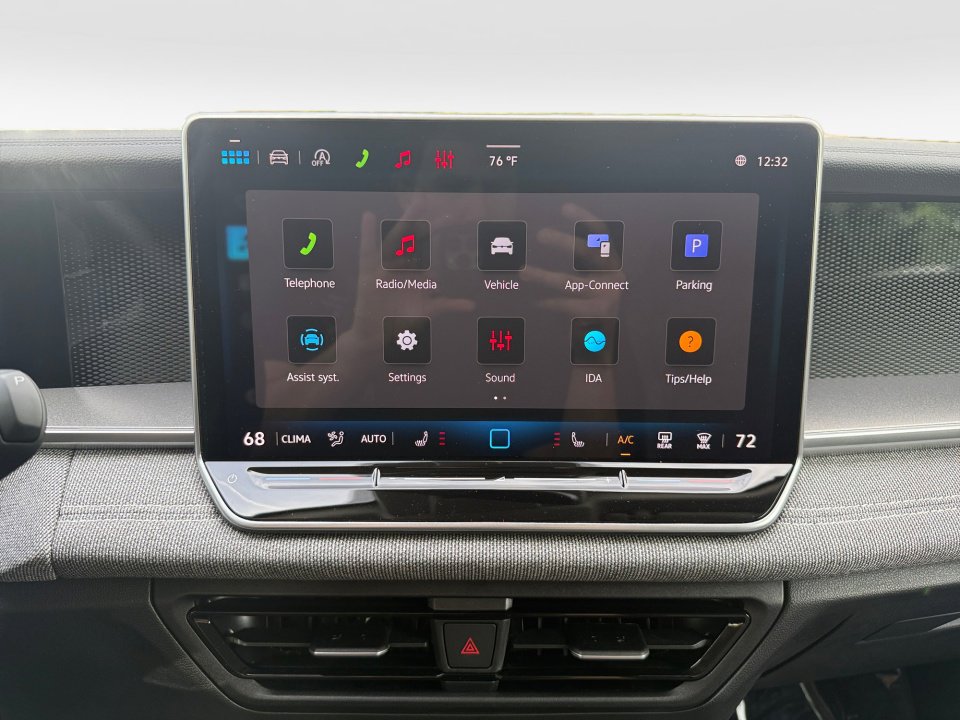 New 2026 Volkswagen Tiguan S FWD image 17