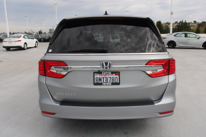 Used 2019 Honda Odyssey EX image 4