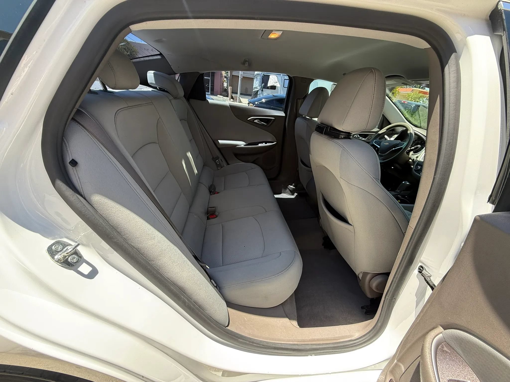 Used 2020 Chevrolet Malibu LS w/ LPO, Convenience Package 2 FWD image 17