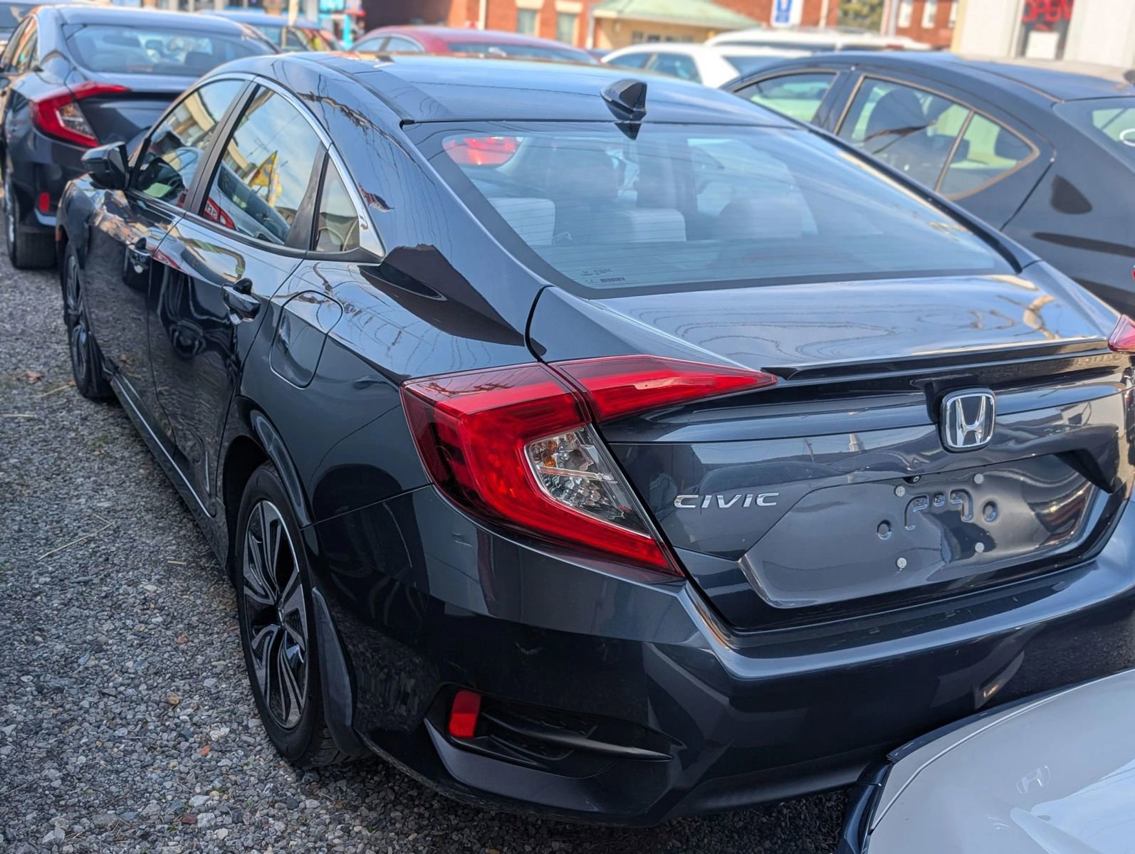 Used 2017 Honda Civic EX-T image 12