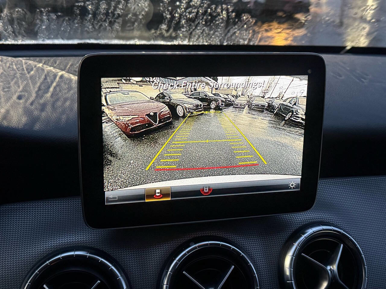 Used 2019 Mercedes-Benz CLA 250 4MATIC w/ Premium Package image 13