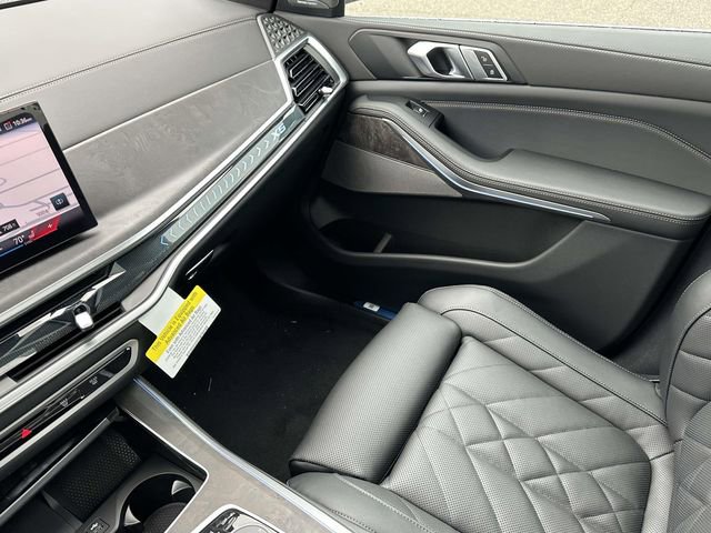 New 2026 BMW X5 xDrive50e w/ Premium Package image 18