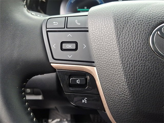 Used 2024 Toyota Crown XLE image 20