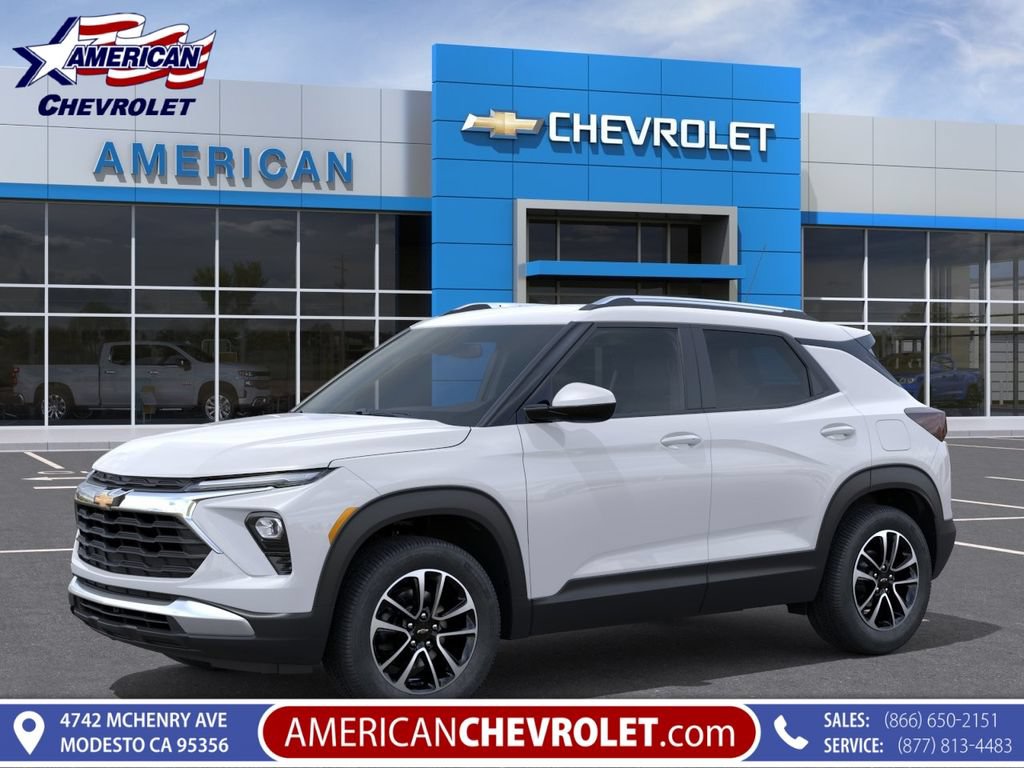 New 2026 Chevrolet TrailBlazer LT w/ Driver Confidence Package FWD image 3