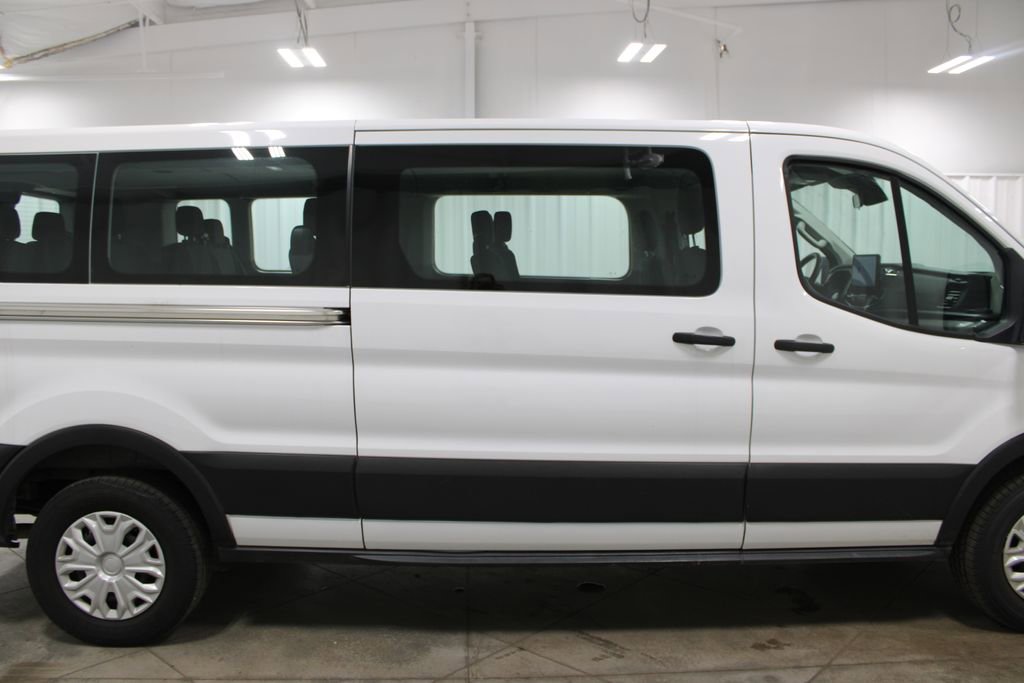 Used 2024 Ford Transit 350 XLT image 11