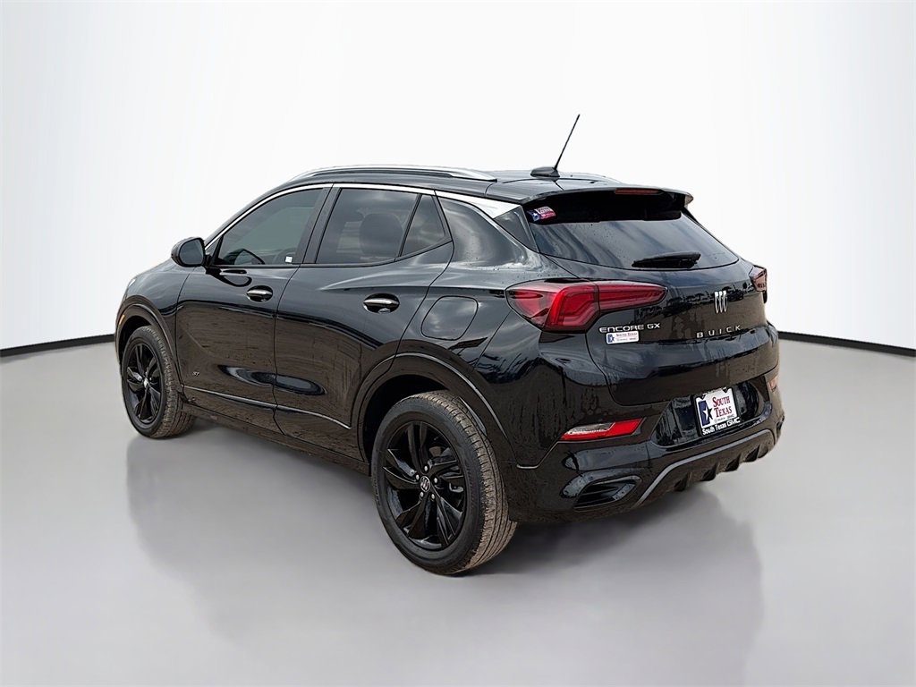 Used 2025 Buick Encore GX Sport Touring image 5