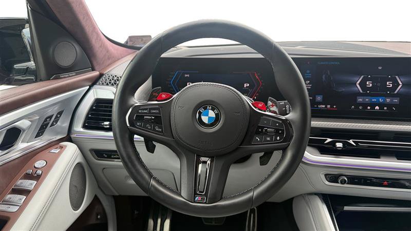 Used 2024 BMW XM AWD/4WD image 13