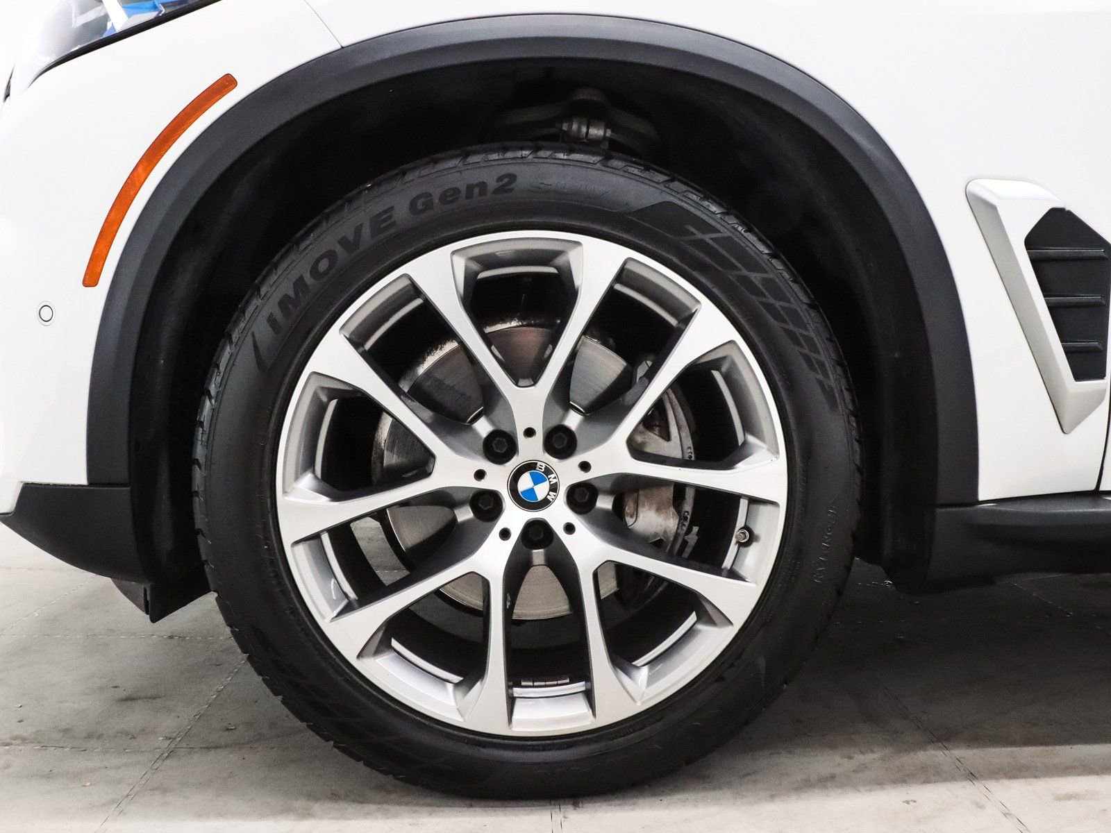 Used 2025 BMW X5 xDrive40i image 8