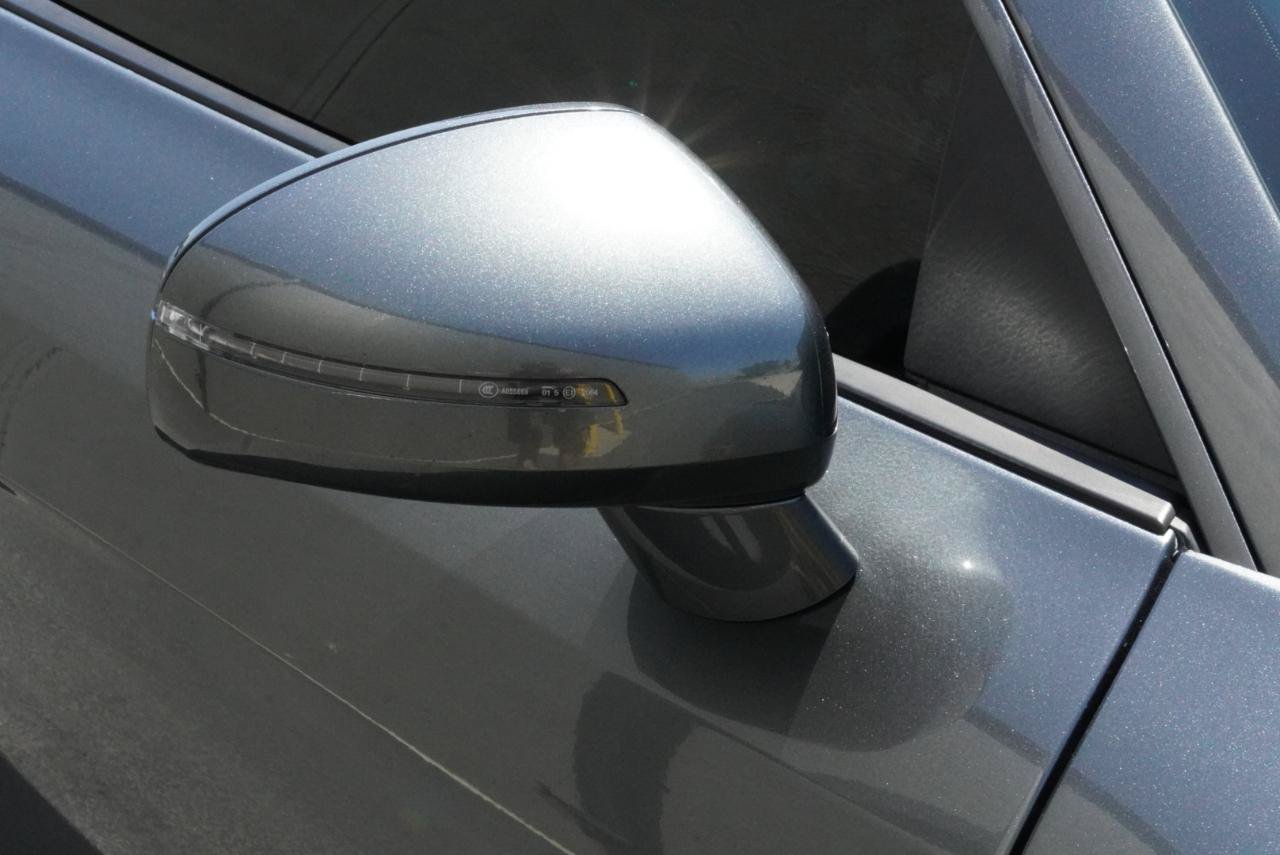 Used 2012 Audi R8 V10 AWD/4WD image 59