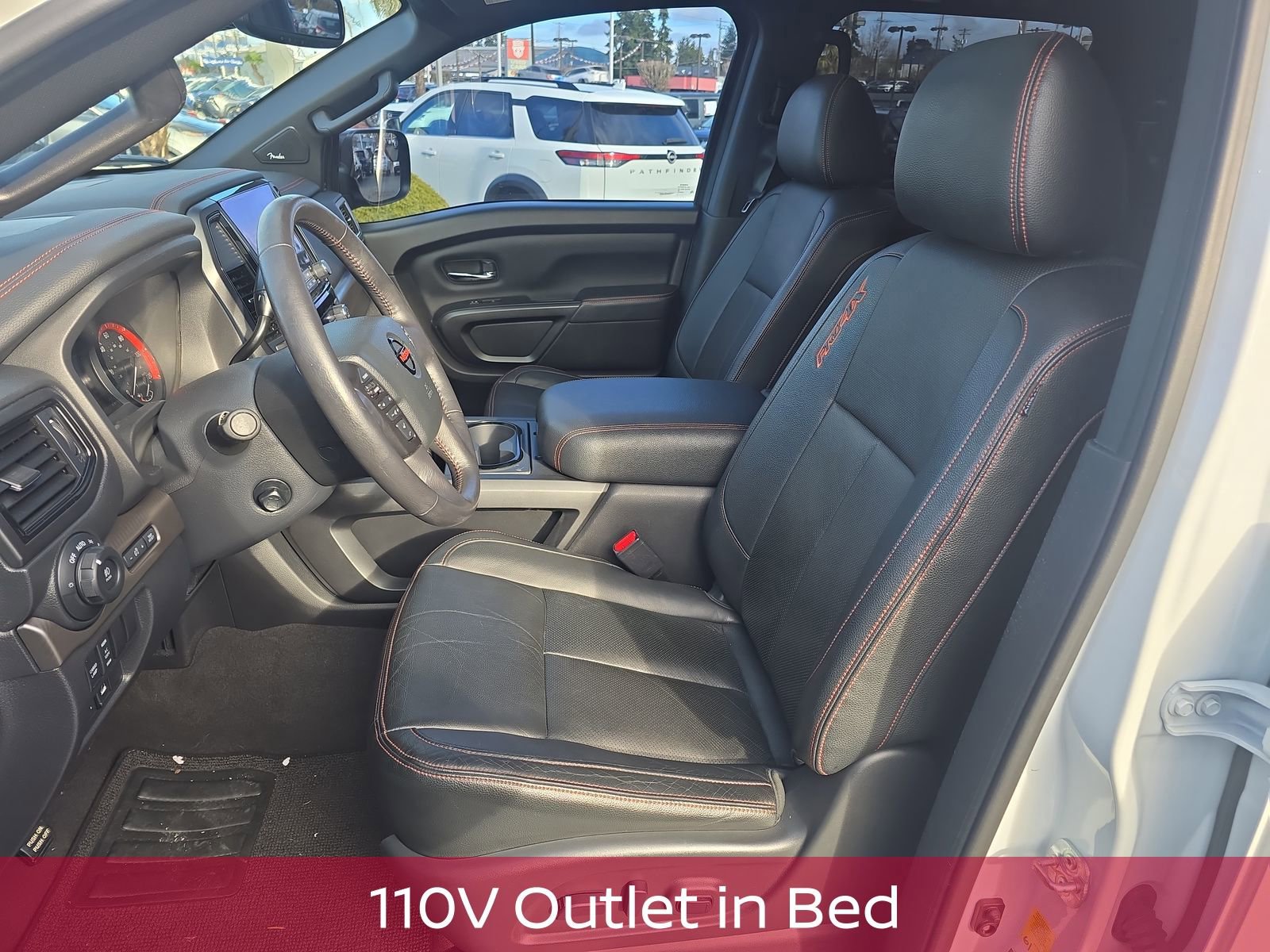 Used 2021 Nissan Titan PRO-4X w/ Pro-4x Convenience Package image 13