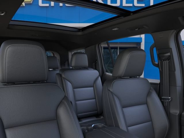 New 2027 Chevrolet Traverse LT w/ Sun and Wheel Package FWD image 24