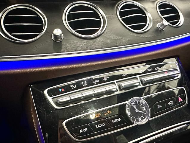 Certified 2017 Mercedes-Benz E 300 4MATIC image 27