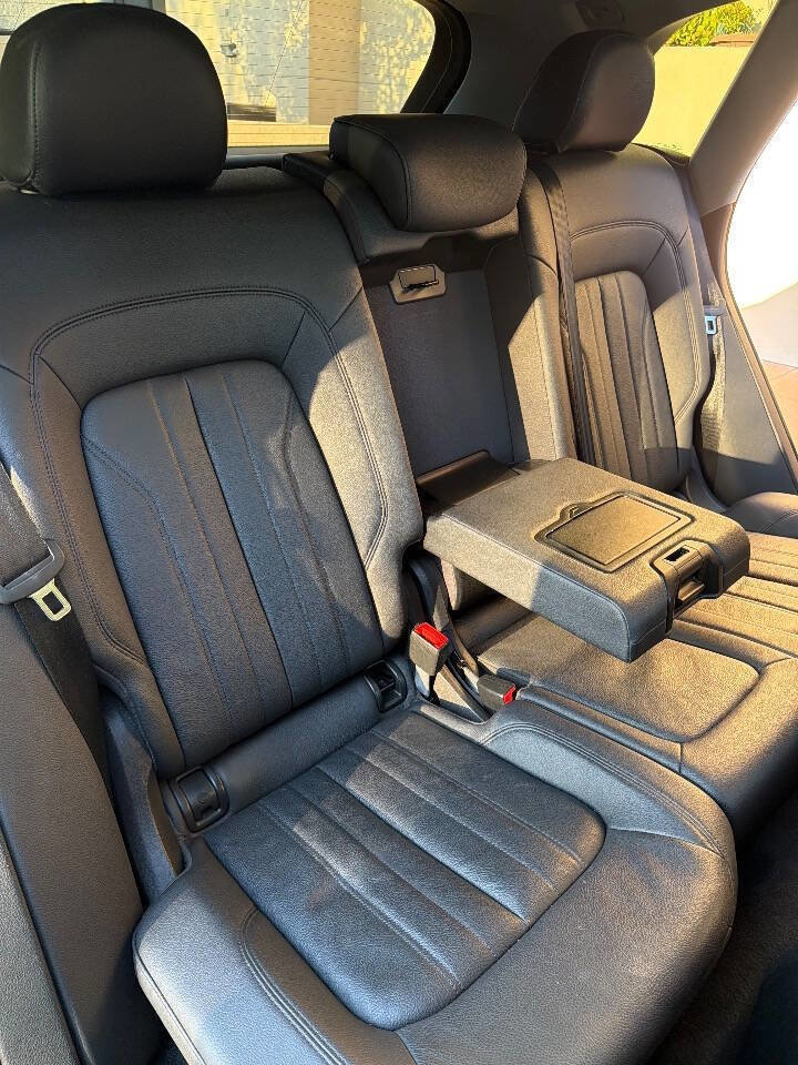 Used 2018 Audi Q5 2.0T Premium Plus w/ Premium Plus Package image 33