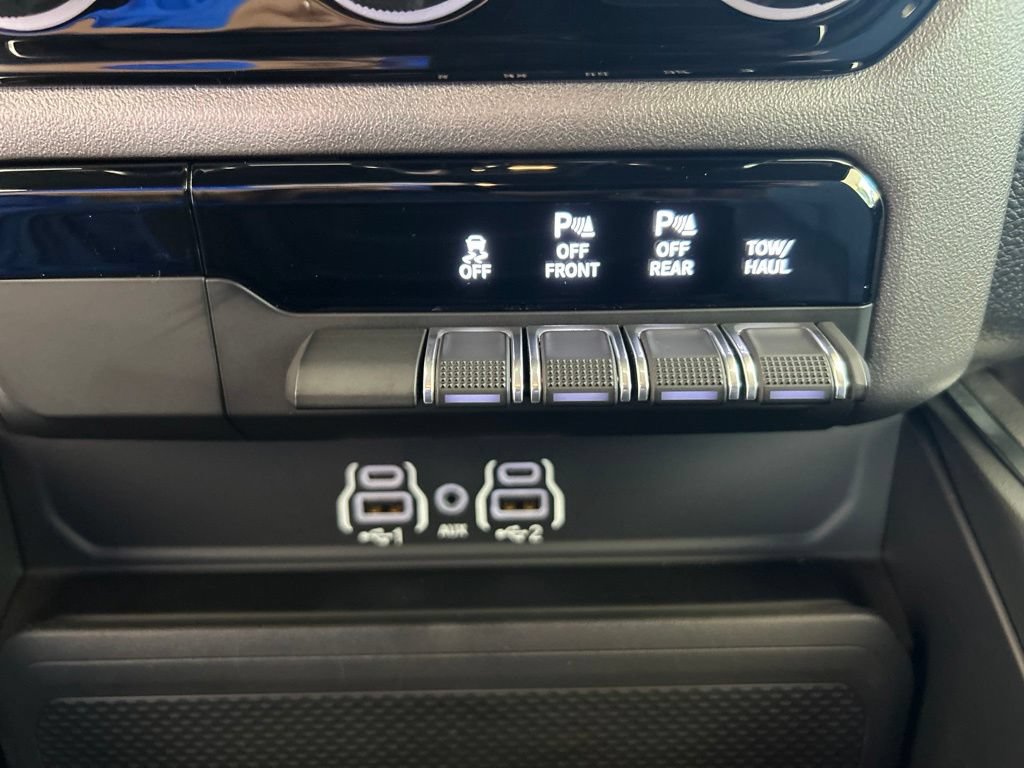 Used 2026 RAM 1500 Big Horn RWD image 47