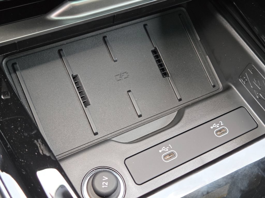 New 2026 Audi Q3 quattro 2.0T AWD/4WD image 13