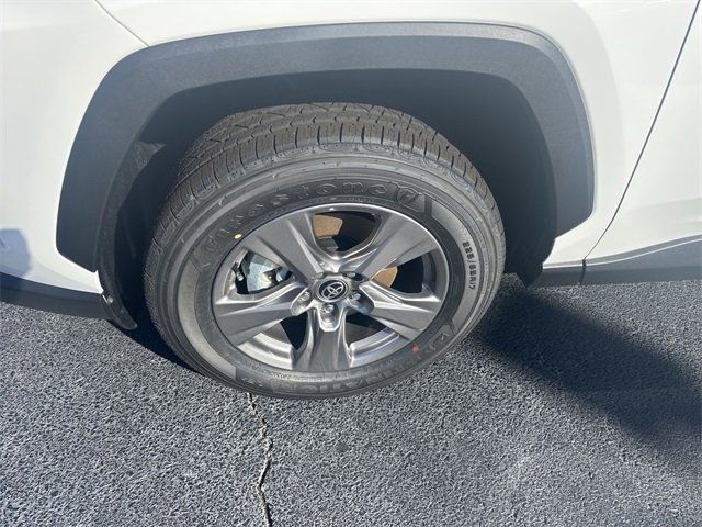 Used 2025 Toyota RAV4 XLE w/ Convenience Package image 11