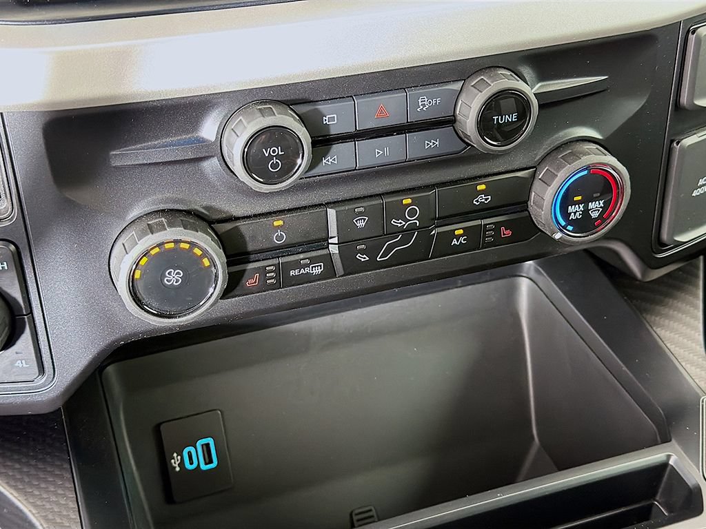 New 2026 Ford F250 XLT w/ XLT Premium Package AWD/4WD image 40
