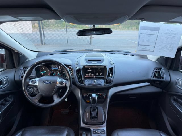 Used 2015 Ford Escape SE w/ Equipment Group 201A FWD image 12