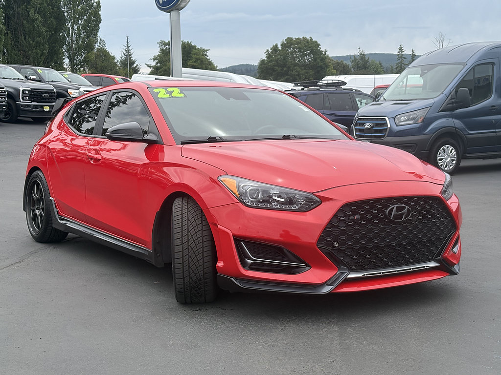 Used 2022 Hyundai Veloster N FWD image 3