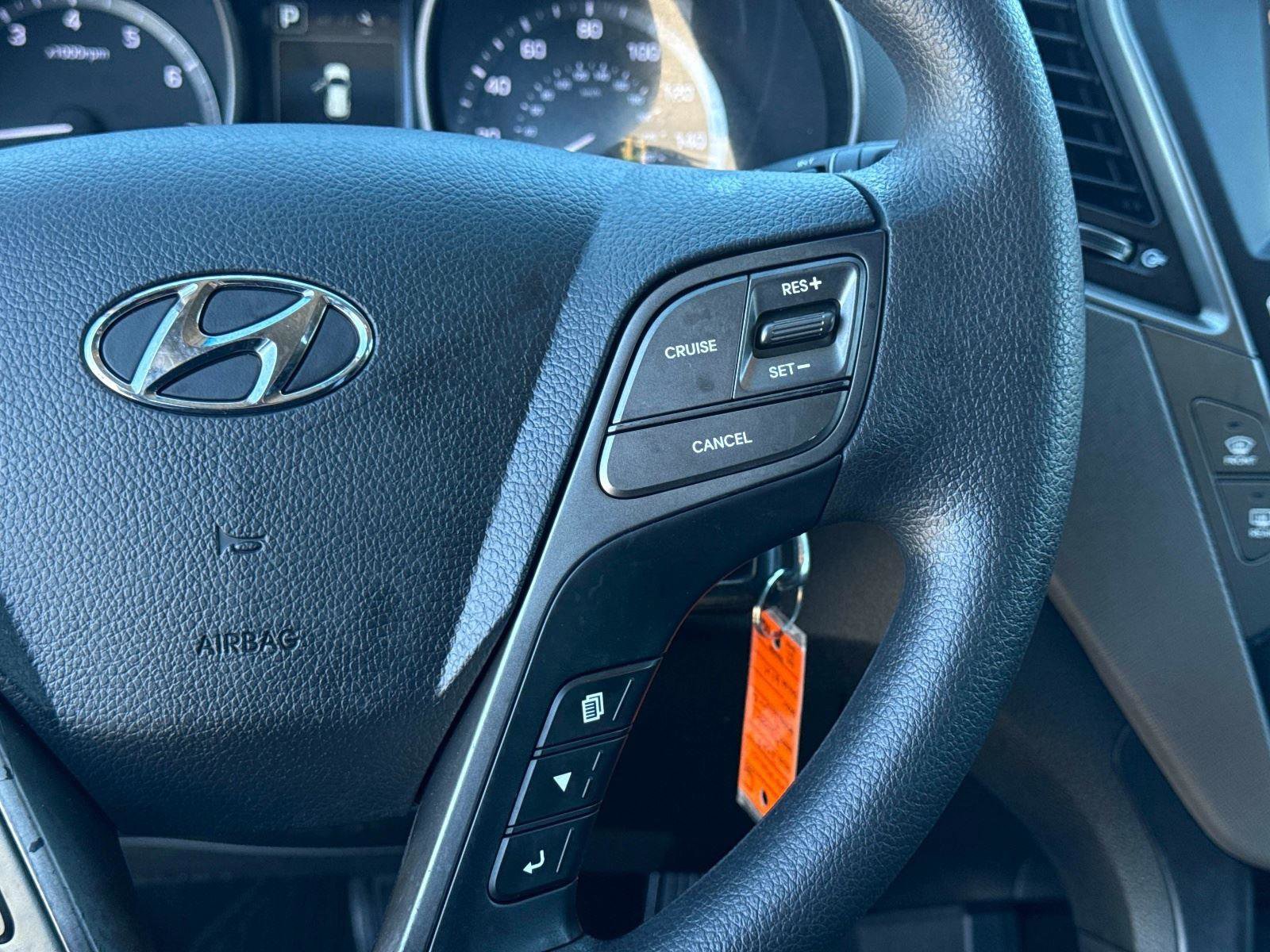 Used 2017 Hyundai Santa Fe Sport image 26