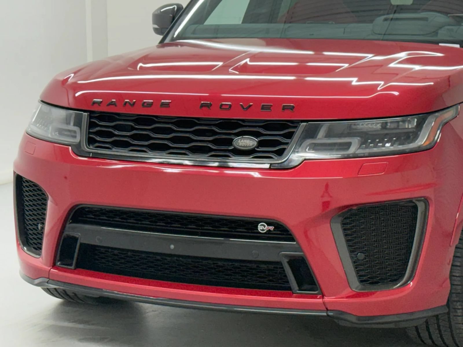 Used 2020 Land Rover Range Rover Sport SVR AWD/4WD image 30