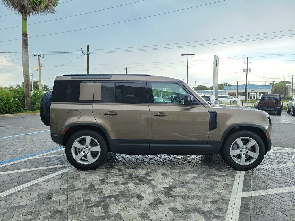 Certified 2025 Land Rover Defender 110 S AWD/4WD image 6
