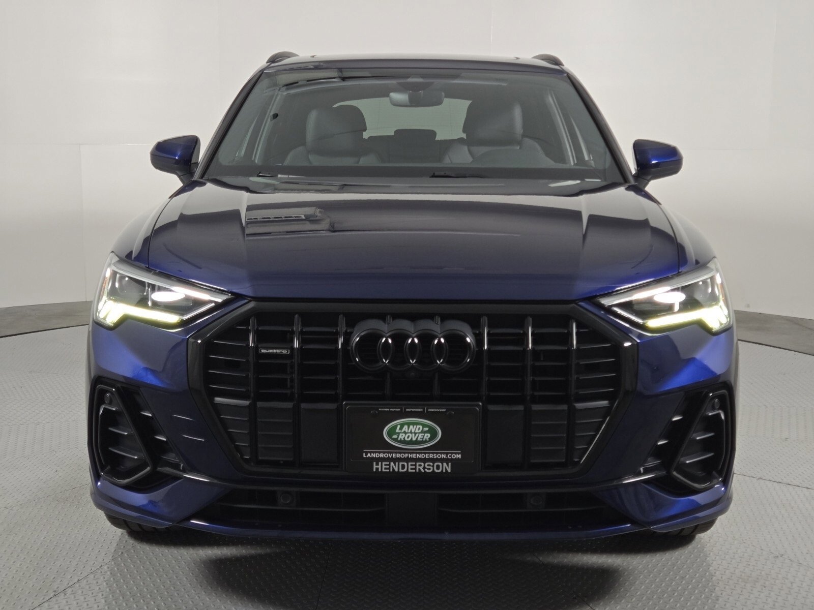 Used 2022 Audi Q3 2.0T Premium Plus w/ Premium Plus Package image 8
