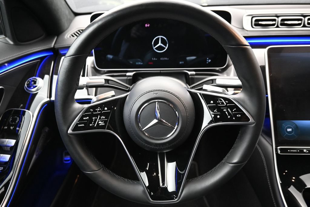 Used 2024 Mercedes-Benz S 580 4MATIC Sedan image 17