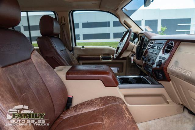 Used 2012 Ford F250 King Ranch w/ King Ranch w/Chrome Pkg AWD/4WD image 24