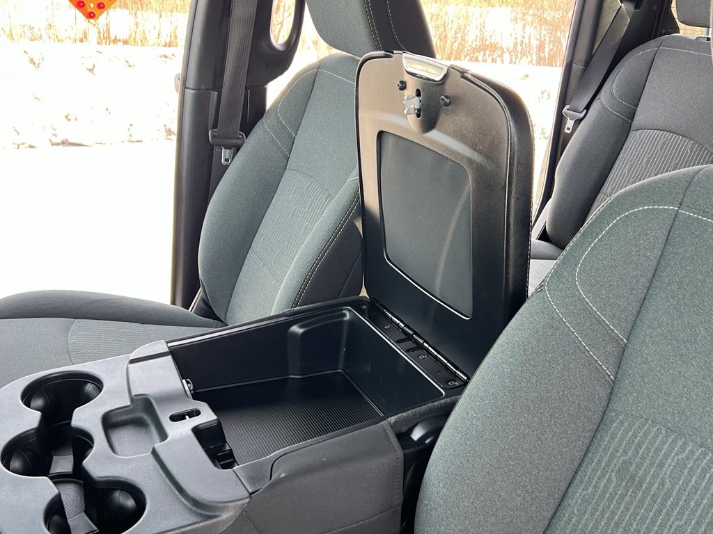 Used 2022 RAM 3500 Tradesman image 21