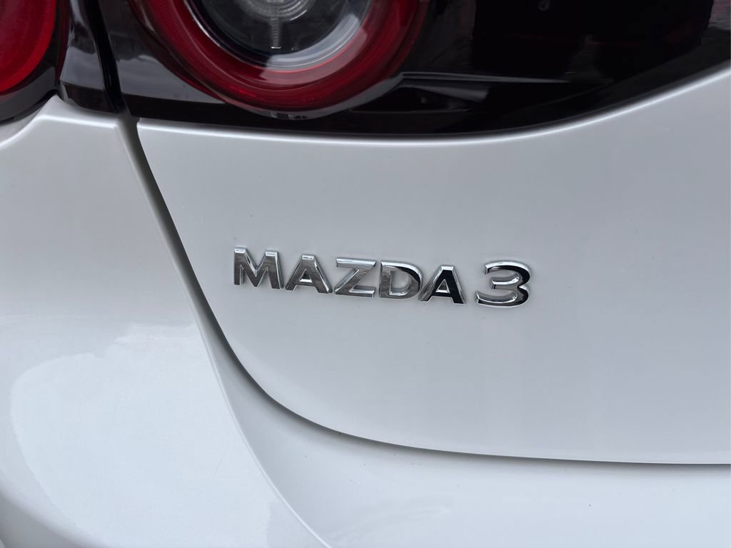 Used 2022 MAZDA MAZDA3 s image 14
