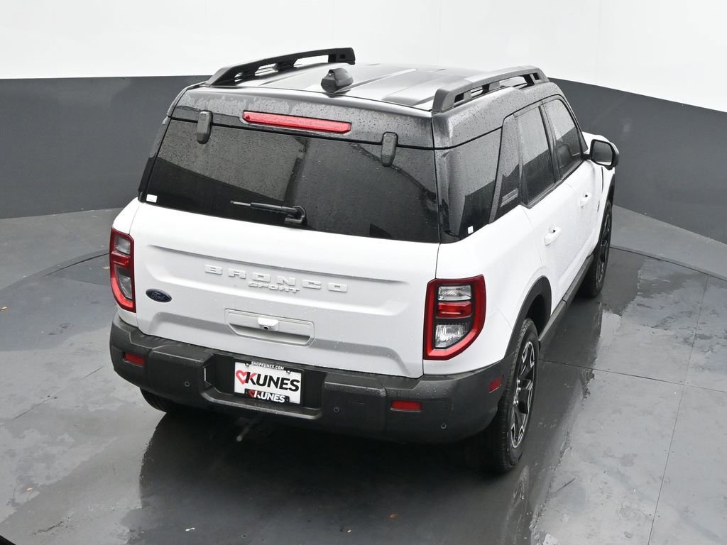 New 2025 Ford Bronco Sport Outer Banks w/ Outer Banks Tech Package+ image 40