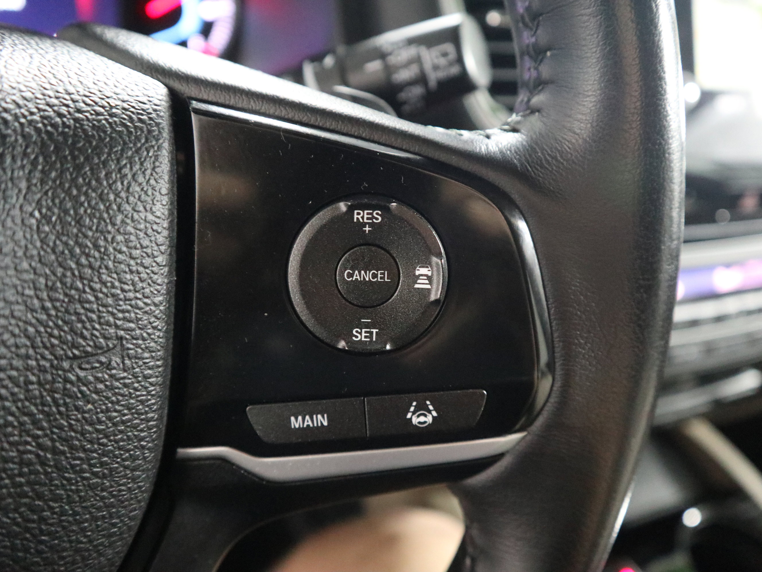 Used 2019 Honda Pilot Touring image 30