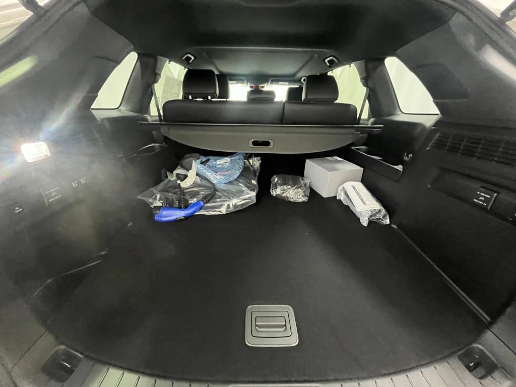 New 2025 MAZDA CX-70 Plug-In Hybrid w/ Premium Plus AWD/4WD image 27
