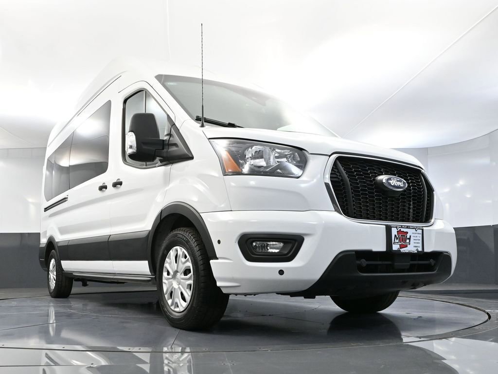 Used 2025 Ford Transit 350 XLT image 51